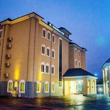 Crownsville Hotel - Airport Road Порт-Харкорт Экстерьер фото
